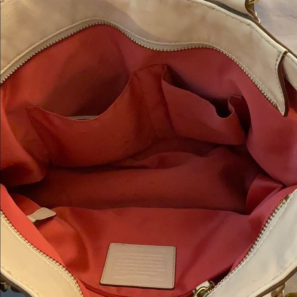 Coach purse - Picture 3 of 7